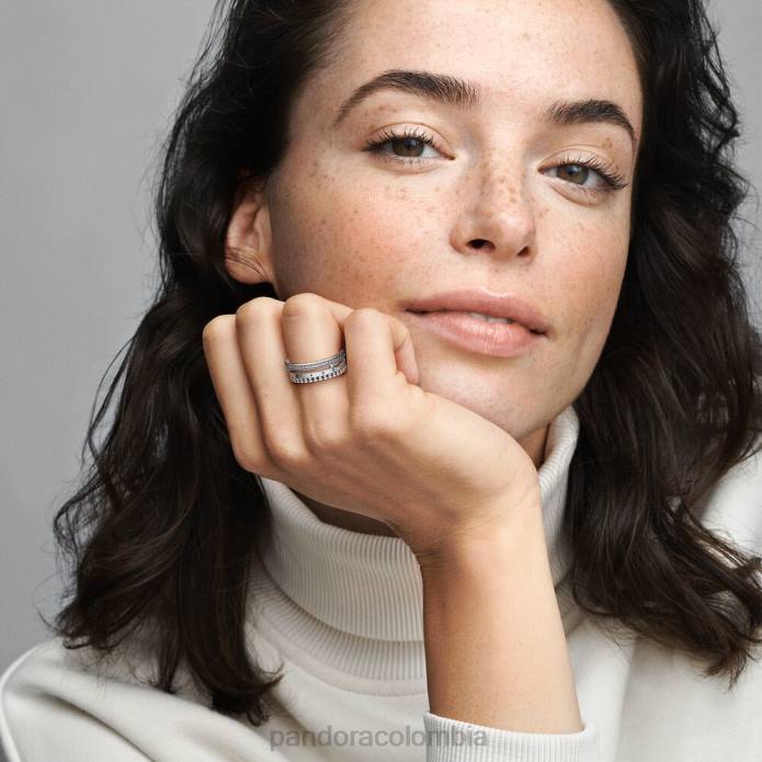 Pandora anillo con logo distintivo y pavé de cuentas Plata esterlina J2LX657 accesorios